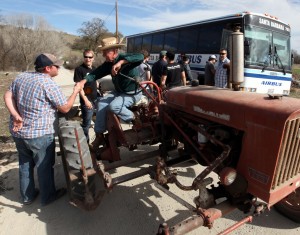 FW_SimonFord_16_tractor thanks